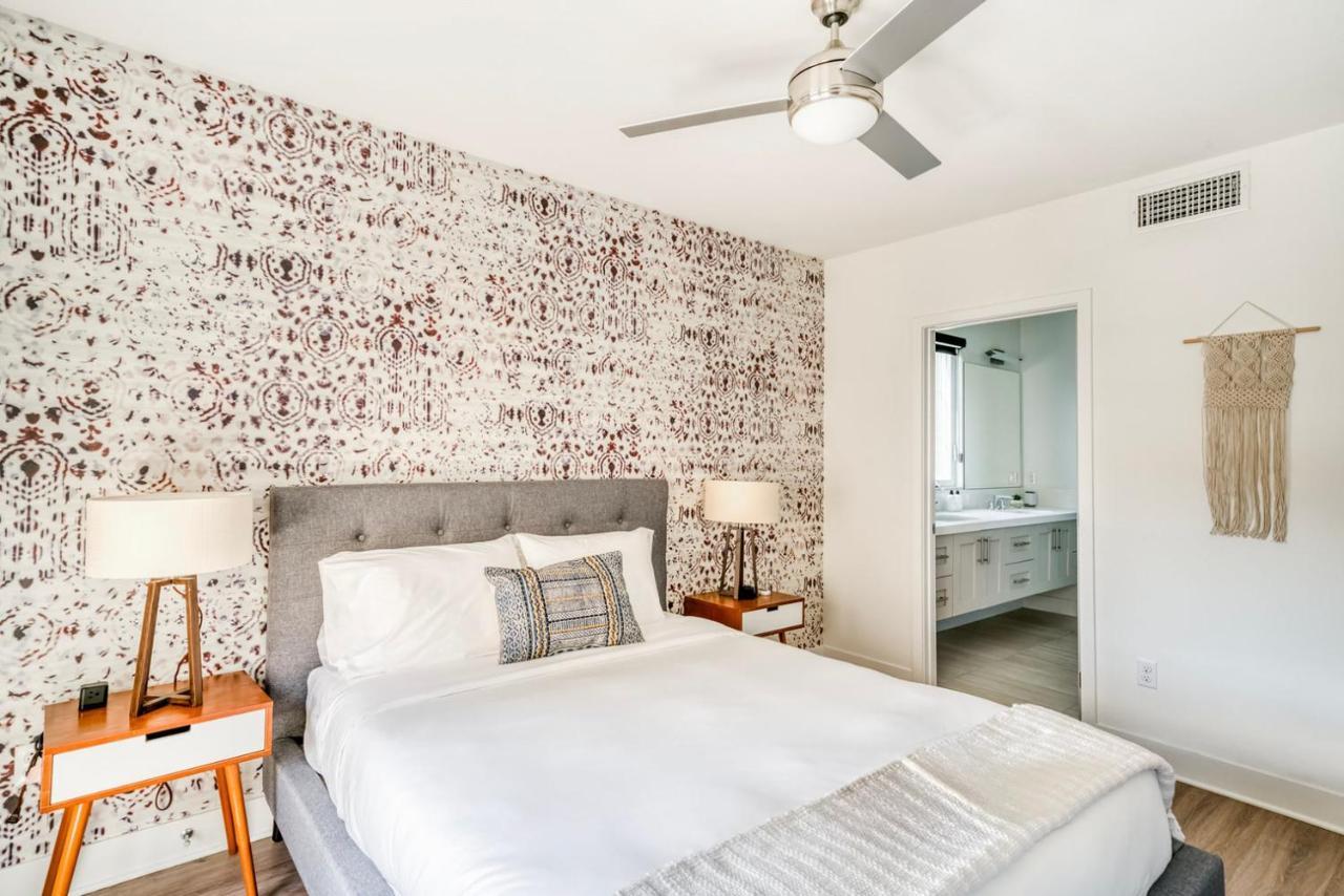 North Hollywood 3br Walk To Restaurants Art Lax-1163 *