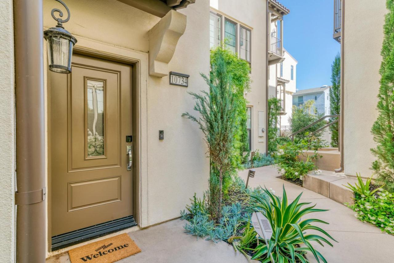 Apartment North Hollywood 3br Walk To Restaurants Art Lax-1163 Los Angeles